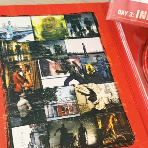 28 Days Later Collector’s Edition DVD used with complete comics set