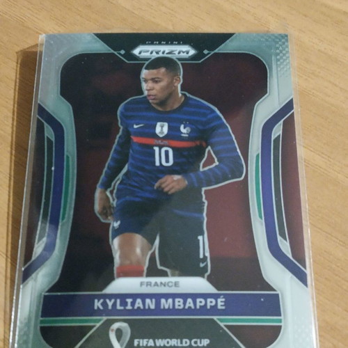 Panini PRIZM World Cup Qatar 2022 complete set of 300 cards - Messi Ronaldo Mbappe Neymar