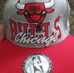 Chicago Bulls NBA hat like new, original
