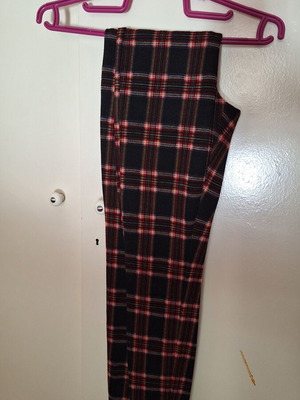 Stradivarius checked fabric pants used, size M 38 10