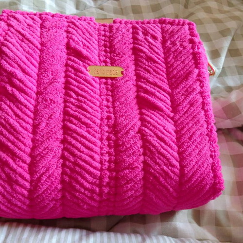 Handmade small bag new with pink velvet thread and pearls