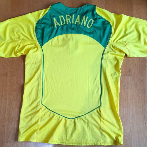 Brazil 2004 Adriano Jersey new, authentic Nike, size Medium