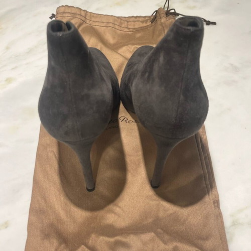Gianvito Rossi suede pumps like new, gray, size 37.5