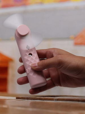 Pink Nano Mist Face Fan & Spray new, USB rechargeable