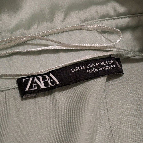 Zara satin shirt like new, size M, green