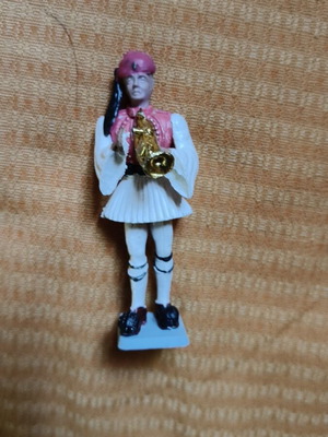 Athina Evzones soldier figure like new