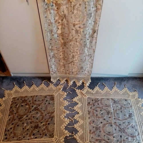 Soufli embroidery set silk new with handmade lace