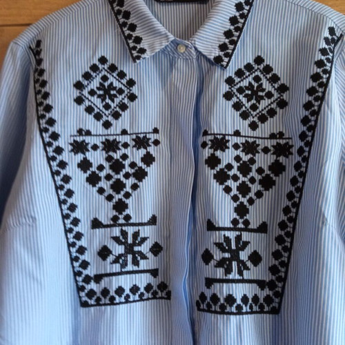 Women’s blue Zara shirt size L like new