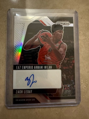 2024-25 Prizm Euroleague silver auto Zach LeDay like new