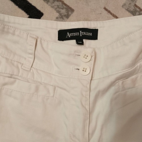 White fabric shorts like new, slim fit, size XS