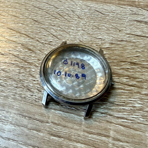 Omega Seamaster De Ville Vintage 135.010 watch case used, silver