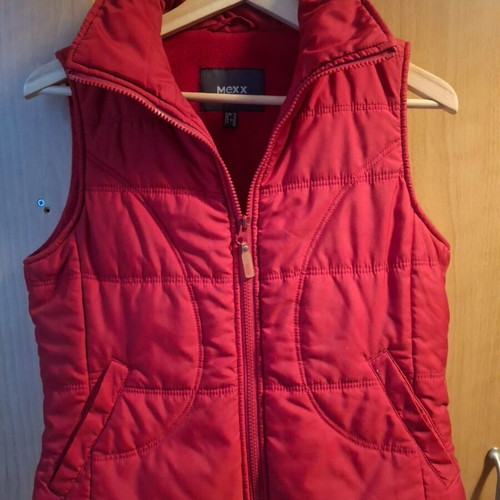 Mexx sleeveless women's vest like new, red, size M