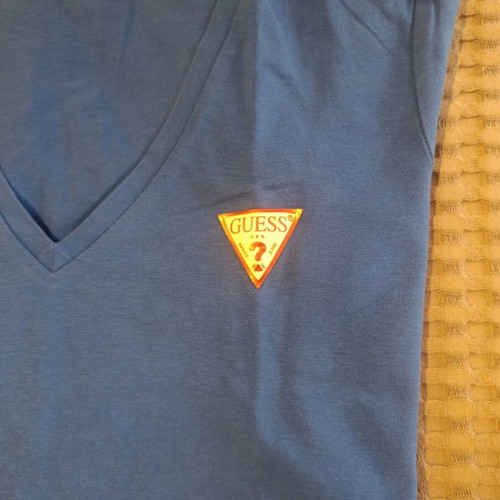 Guess T-shirt small size, blue