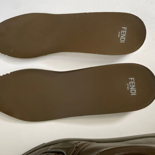 Fendi sneakers like new, size 37, leather, khaki