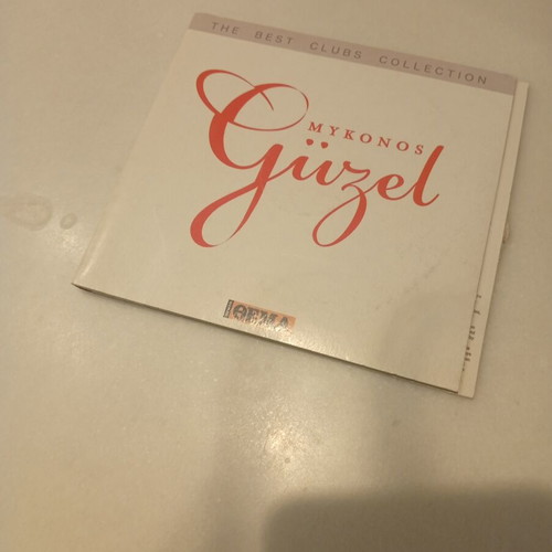 Guzel Hits 2 CD like new, electronic