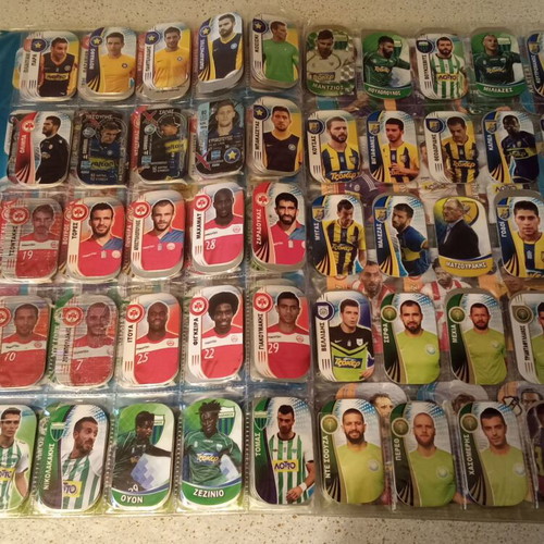 Football metal tazos set of 180 used
