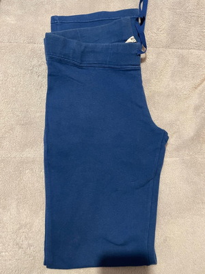 Electric blue tracksuit lightly used, size M