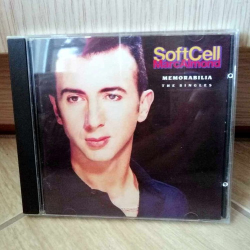 Soft Cell / Marc Almond Memorabilia - The Singles CD used, pop