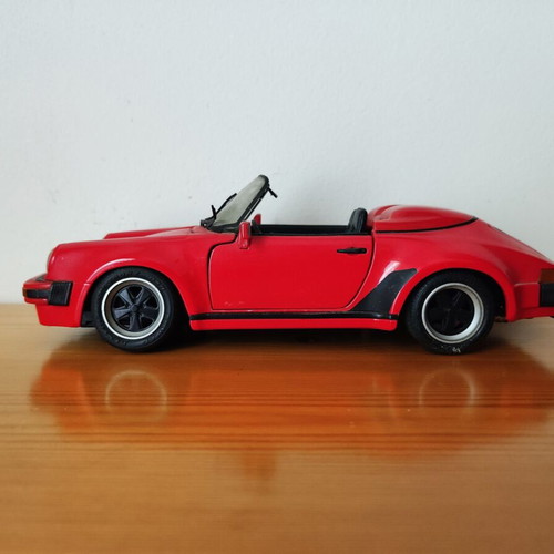 Vintage Porsche 911 Speedster Carrera κάμπριο Maisto 1:18 μεταχειρισμένο μεταλλικό μοντέλο