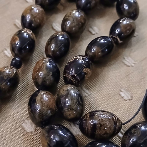 Worry beads black coral used, 33 beads, high-strength cord