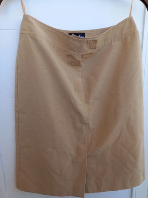 Midi skirt beige new, size M