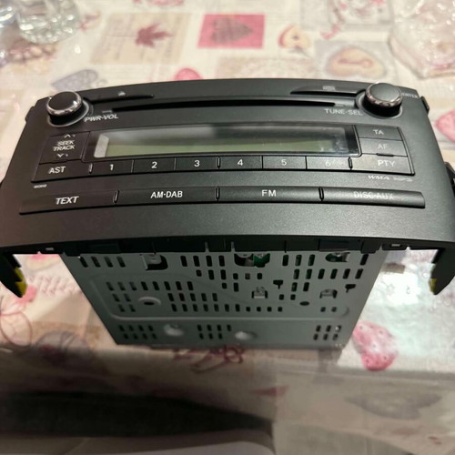Radio Toyota Auris like new