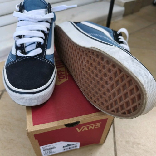 Vans Old Skool Sneakers Navy size 38.5 like new