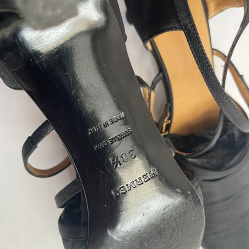 Hermes pumps used, size 38.5, black