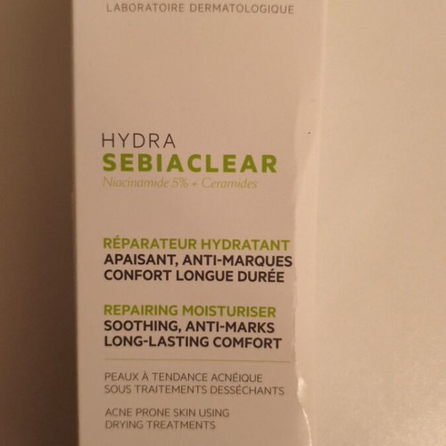 Svr Hydra Sebiaclear Repairing Moisturizer like new for acne prone skin