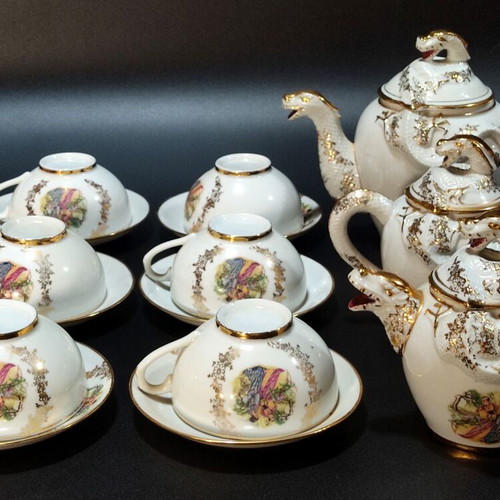 1960s Serving Set Made in Japan like new with 6 Cups and Creamer