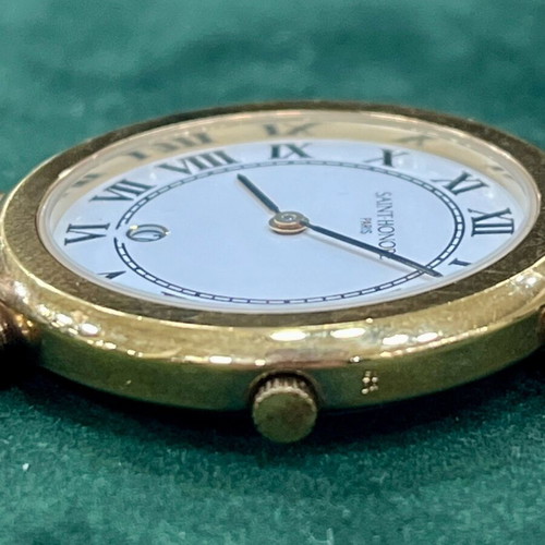 Saint Honore watch used with Quartz mechanism, white and gold