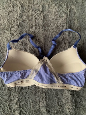 Tommy Hilfiger bra size 36B new