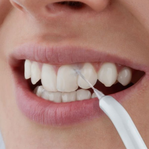 Sencor SOI 1101RD Oral Irrigator new with replacement heads