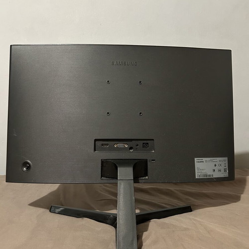 Gaming monitor 23.5" curved 1800R, like new
