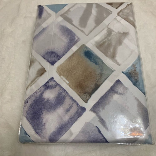 Duvet cover set with fitted sheet and two pillowcases new