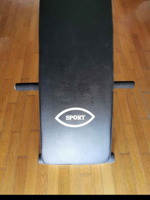 Abdominal bench used with minor marks