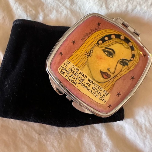 Compact mirror used