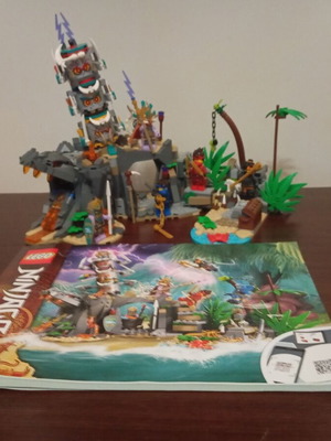 Lego Ninjago 71747 like new with instructions