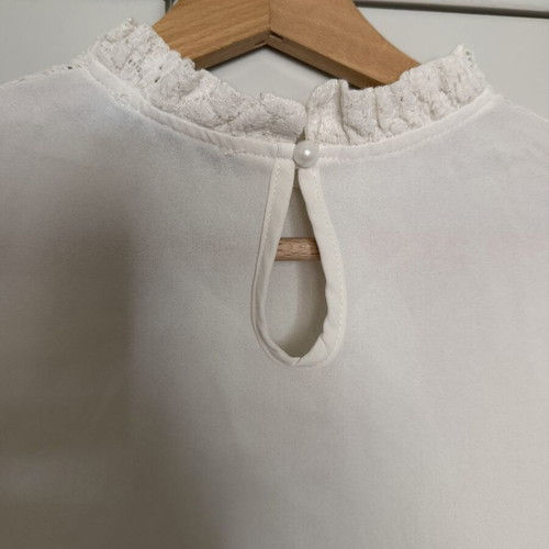 Shein blouse with lace sleeves size M like new