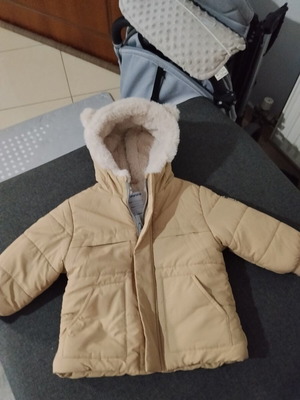 Mayoral baby jacket like new, 12 months, fur-lined