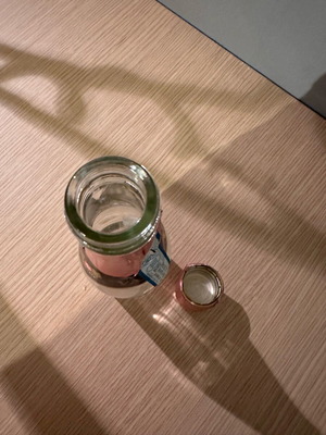 Prosecco bottle like new