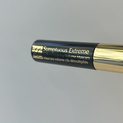 Estée Lauder mascara 2.8 ml new with intense black volume effect