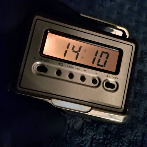 Rare collectible DOFO Cheese Danish Design vintage clock like new