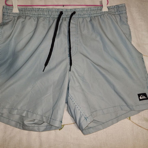 Quiksilver men's swim shorts XXL, blue and white stripes