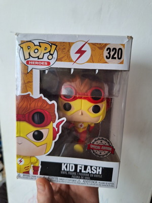 Funko POP DC The Flash Kid Flash 320 used vinyl figure
