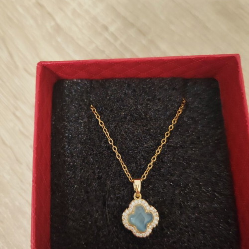 Jewelry set new, gold tone earrings and necklace