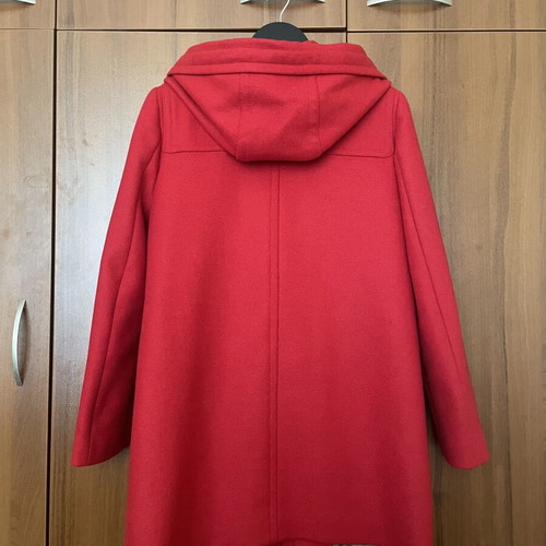 Montgomery coat United Colors of Benetton like new, red, size L