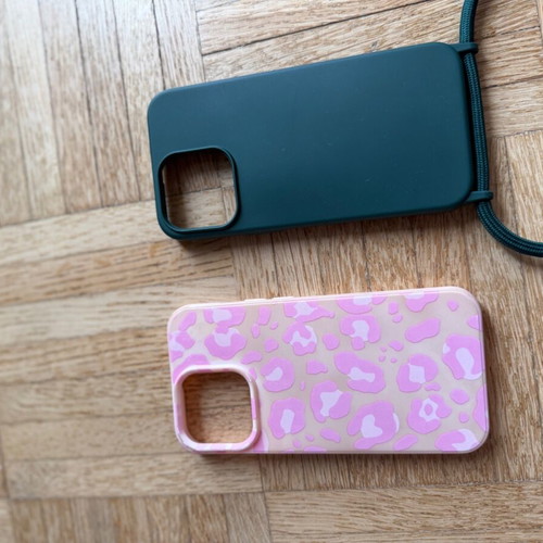 iPhone 13 Pro cases used, pack