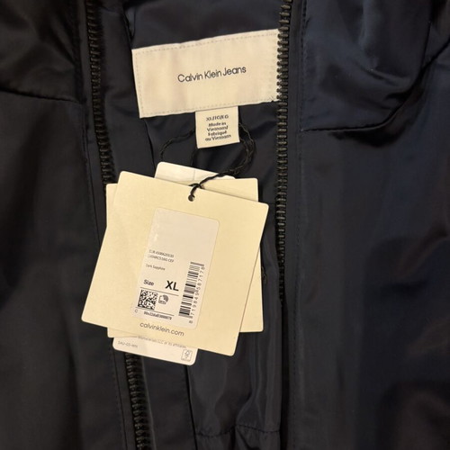 Μπουφάν αντρικό Calvin Klein XL καινούργιο, αντιανεμικό, 100% ανακυκλωμένος πολυεστέρας