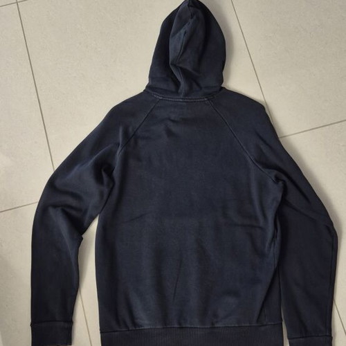 Under Armour black hoodie small